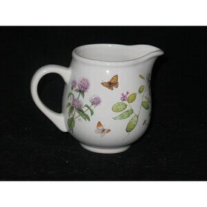 Marjolein Bastin Wildflower Meadow Creamer